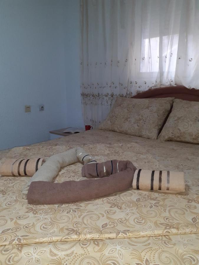 Studio-Apartman Milena 2 Podgorica Exterior photo